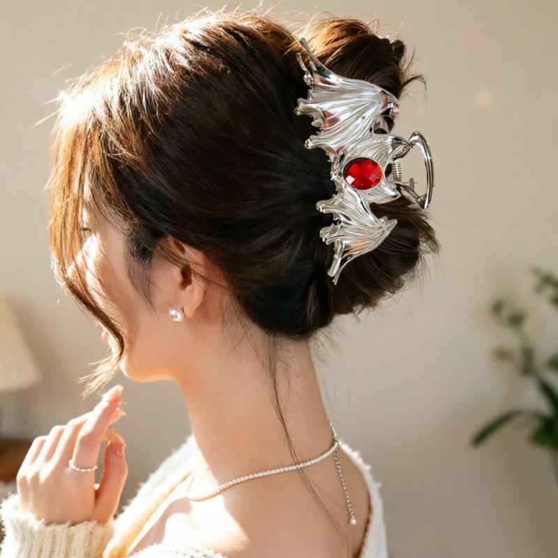 ・素材: 亜鉛合金・加工技術: ラインストーン装飾・ヘアアクセサリーの種類: バンスクリップ・カラー: レッド×シルバー・カテゴリ: ヘアアクセサリー・対象: レディース