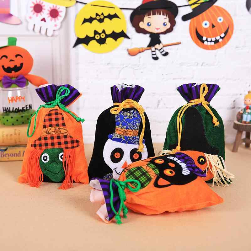・素材: 布・タイプ: ハロウィン巾着袋・バリエーション: イエロー（魔女）、ブラック（スカル）、ダークグリーン（カボチャ）、オレンジ（黒猫）・スタイル: カートゥーン・適用イベント: ハロウィン・カテゴリ: 吊り下げ飾り・商品カテゴリ: 会場装飾小道具