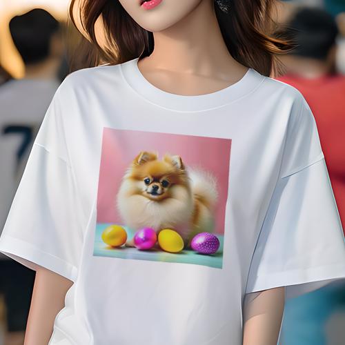 Tシャツ レディース 犬ファン 半袖 春夏 犬柄 プリント カジュアル かわいい 人間用 フィットネス ダンス イースターエッグ ポメラニアン ピンクの背景 カラフルな卵