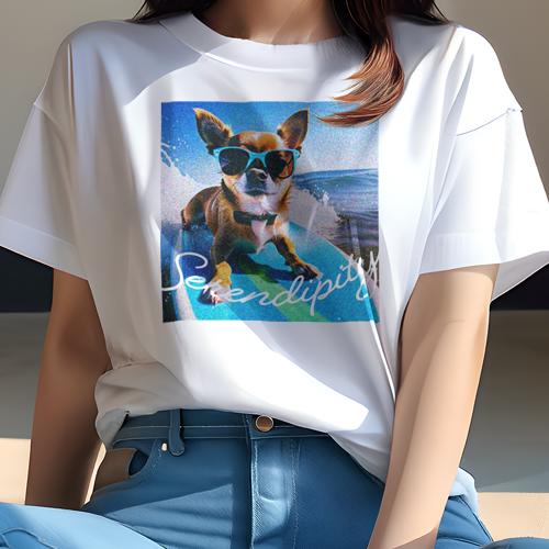 チワワ Tシャツ レディース 犬ファン 半袖 春夏 犬柄 プリント カジュアル かわいい 人間用 個性派 ここだけのデザイン 面白 サングラス チワワ サーフィン 海