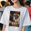 セントバーナード Tシャツ レディース 犬ファン 半袖 春夏 犬柄 プリント カジュアル かわいい 人間用 個性派 ここだけのデザイン 面白 パン セントバーナード 焼き菓子 テーブル キャンドル
