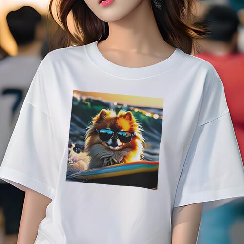 ポメラニアン Tシャツ レディース 犬ファン 半袖 春夏 犬柄 プリント カジュアル かわいい 人間用 個性派 ここだけのデザイン 面白 サングラス ポメラニアン サーフィン 海 波