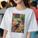 チワワ Tシャツ レディース 犬ファン 半袖 春夏 犬柄 プリント カジュアル かわいい 人間用 個性派 ここだけのデザイン 面白 チューリップ チワワ 庭 蝶