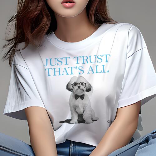 メンズアイテムはゆるっとした着こなしにもおすすめです。検索用：黒・白のみ吸汗、速乾、日焼け対策、メッシュ素材、ポリエステル100％、透けない