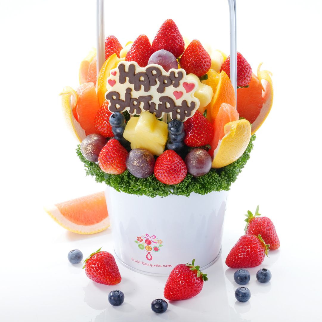 【誕生日サプライズに】フルーツブーケ ハッピーデイ Mサイズ 誕生日 バースデー フルーツバスケット プレゼント ケーキ 果物ギフト 華やか サプライズ 贈り物 カットフルーツ盛り合わせ お祝い サプライズ 贈り物 スイーツ かわいい おしゃれ 送料無料