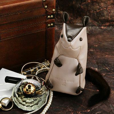ペット感覚のポーチ　Nicola（ニコラ）のサムネイル