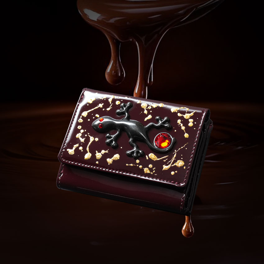 世界で1番美味しいチョコレートを求めて。すべてのチョコレートホリックに贈る、わがままをたっぷり詰め込んだチョコレートウォレット。Mezzo Chocolate Holic（メゾ チョコレートホリック クリスタルサラマンダー）3つ折り財布 356-103801-4172【3営業日以内発送】
