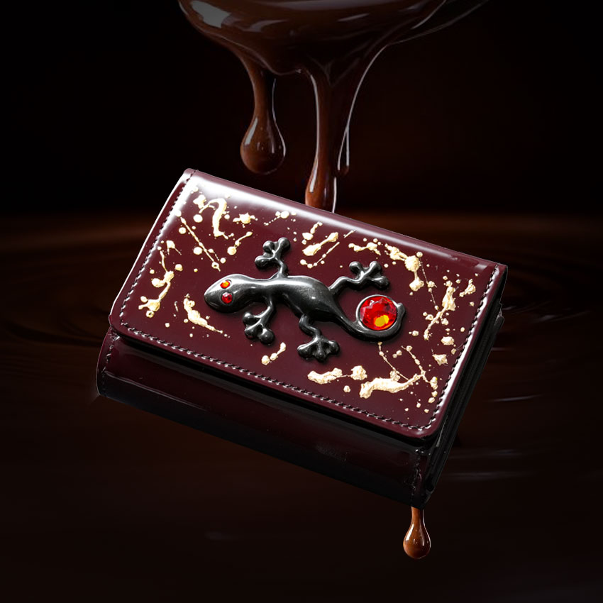 世界で1番美味しいチョコレートを求めて。すべてのチョコレートホリックに贈る、わがままをたっぷり詰め込んだチョコレート・スマートキーケース。Top Lady Chocolate Holic（トップレディ チョコレートホリック クリスタルサラマンダー）356-121201-4172【3営業日以内発送】