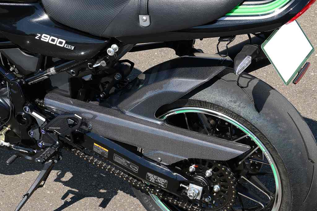 ストライカー Z900RS/CAFE リアフェンダー カーボン｜SAD-RF141C ～2020 / SAD-RF158C 2021～2023｜エアロデザインSAD ノーマルスイングアーム カワサキ / バイク 部品 カスタムパーツ / STRIKER KAWASAKI Z900RS/CAFE