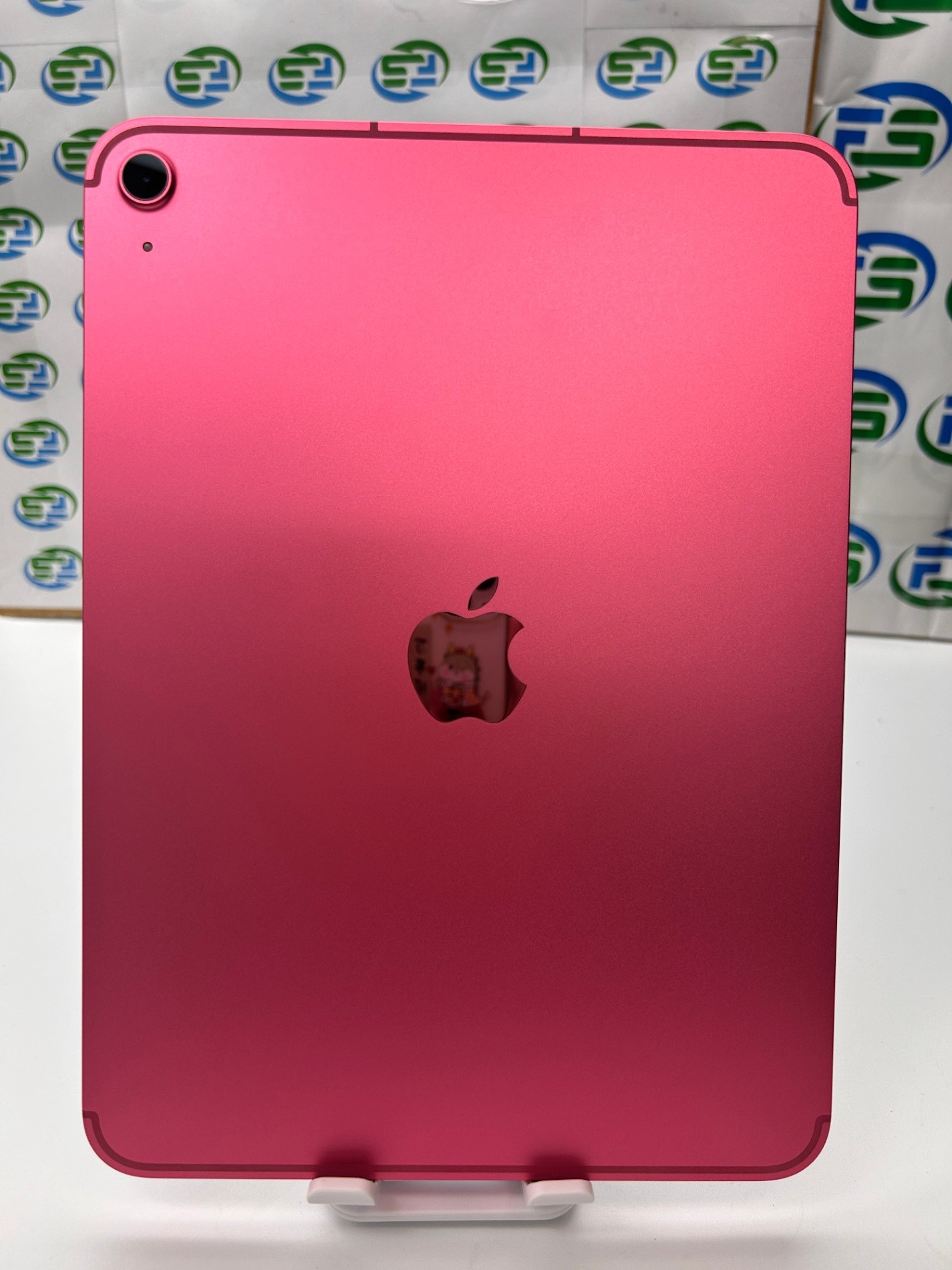 iPad 第11世代A16 cellular 128GB 2025年 MD7J4 ZP/A ピンク 訳あり eSIMが使用できない可能性あり Wi-Fiモデル