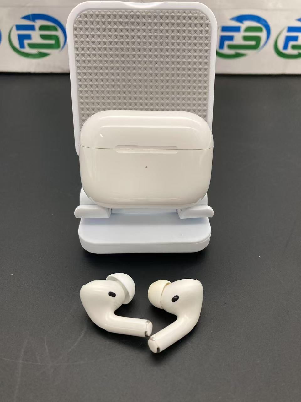 楽天市場】airpodspro 右 耳の通販