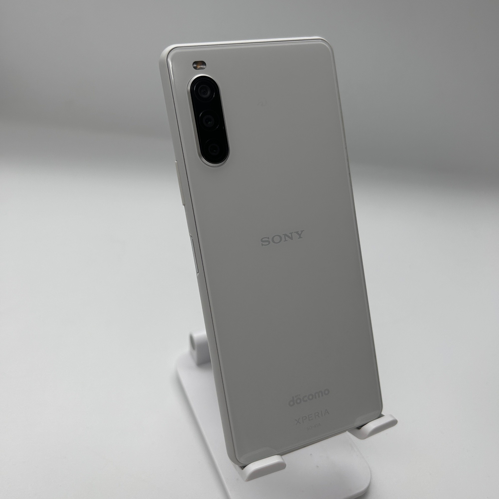 楽天市場】xperia 10 ⅰⅰ so-41a（スマートフォン本体