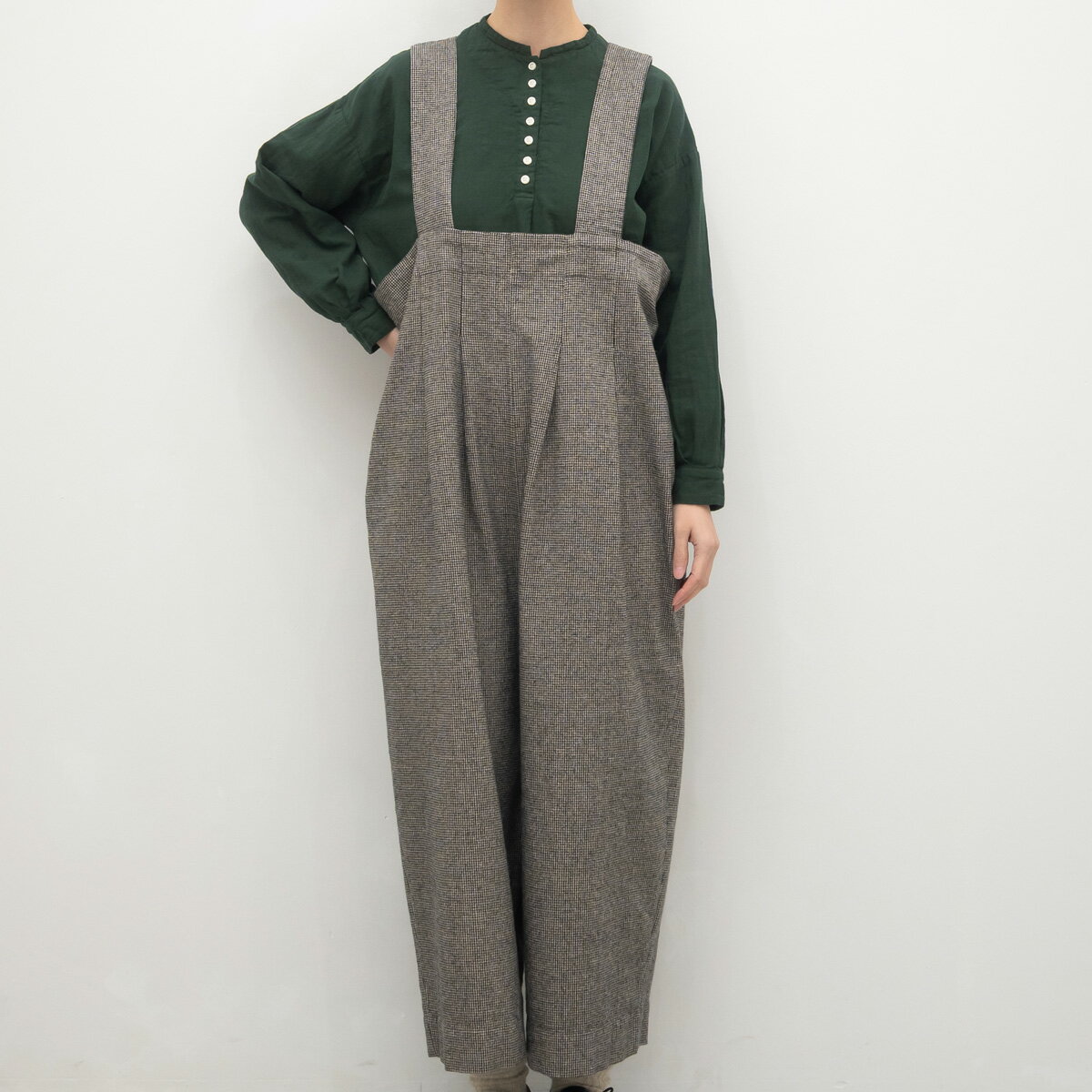 Rakuten - 【SALE50%off】[公式ストア] SUN VALLEY サンバレー / 綿麻 平織 起毛 サロペット