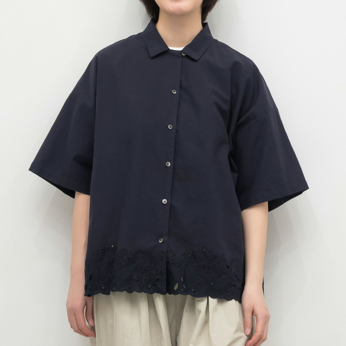 Rakuten - [公式ストア] tukuroi by SUN VALLEY ツクロイ / コットン スカラップ 刺繍 2WAY シャツ