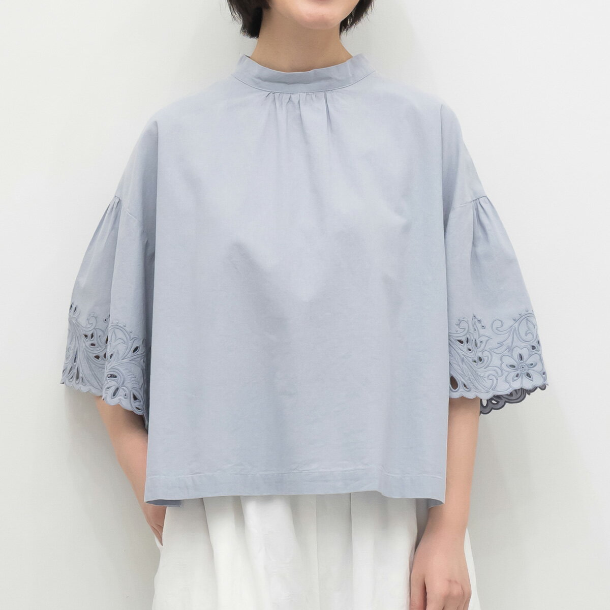 樂天商城 - [公式ストア] tukuroi by SUN VALLEY ツクロイ / コットン スカラップ 刺繍 袖 フレア ブラウス