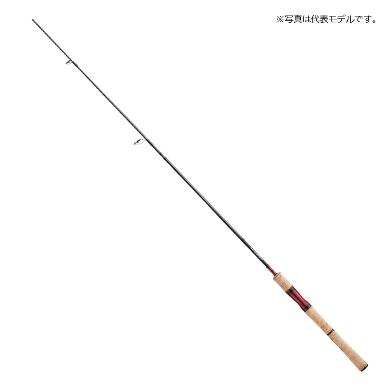 仕様表タフでなければ、「世界」とは闘えない。■魚種、フィールドを特定せず、大自然の中でマルチに楽しむための“JAPAN STYLE”トラベルロッド。携行性に優れた「ワン&ハーフ2ピース」「5ピース」構造、レギュラーテーパーを主軸としたロッドアクション、太糸やラインシステムにも対応する大口径ガイドなど、ルアーフィッシングの原点に立ち返った汎用性の高いロッドです。■舞台は世界、“魚種”は問わない。パワフルで、タフで、ユースフル。ワールドワイドなターゲットに迫る“JAPAN STYLE”トラベルロッド。それが、新生スコーピオン。海の向こうにある、新たな出会い。手のひらを超えるサイズのルアーを何度も飲み込もうと襲いかかるフィッシュイーターとの出会いは、日常生活の疲れを吹き飛ばすほどのエネルギーを我々アングラーに与えてくれる。そんな海外のモンスターとも闘える戦闘力を備えた新生スコーピオン。バスロッドの範疇に収まらないタフさと汎用性の高さ、そして優れた携行性を与えられたこのロッドは、海外遠征はもちろん、国内のさまざまなルアーフィッシングに適応する懐の深さが身上だ。一度この世界に足を踏み入れた人ならば、このロッドの持つ適応性の高さに、きっと共感を抱いていただけるだろう。未知なるフィールド、未知なる人、未知なる魚。素晴らしい出会いに感謝し、再訪を誓う釣り人は、来るべき日のために己を鍛え、タックルにもより一層の磨きをかける。本物と闘うための力を備えた、本物のルアーロッドを日本から、世界へ。■大口径ステンレスフレームガイドの採用。モンスターの潜むフィールドでは、6号クラスのPEライン、100lbを超すショックリーダーを求められることがあります。スコーピオンは全アイテムにヘビーラインの使用を想定して大口径ステンレスフレームSiCガイドを装備。2番パワー以上は強度&剛性重視のオールダブルフットガイドを採用し（ベイトのみ）、パワーフィッシングに対応します。遠征では持ち込める本数が少ないだけに、ガイド破損などのトラブルを回避するタフな構造は必須といえるでしょう。■スパイラルX & ハイパワーX採用の軽量でタフなブランクス。モンスターに対応するための“強度”だけが必要なら、ロッド製作にさほど難しい要素はありません。しかし、ルアーロッドはかくあるべきと、“JAPAN STYLE”を追求してきたスコーピオンは、軽量で扱いやすく、しなやかでありながら、タフでパワフルなブランクスを実現しました。その核となるのがスパイラルX、ハイパワーXといった、シマノ独自のカーボンテープ構造。キャスト、ルアーアクション、ファイトのすべてがスムーズに行える、パワーロッドの新たな世界基準です。■スピニングタイプのリールシートは、「Sポジョン」「Lポジョン」を使い分けることで、リールフットのサイズに応じた最適なフィッティングを得ることが可能。■BAIT CASTING MODEL2600FF-5世界各地でライトゲームを楽しむためのフィネススピニング旅先で気軽にライトゲームを楽しめる。スコーピオンシリーズで最もカジュアルなフィッシングシーンを見据えたアイテム。マリーナ横で小型プラグに戯れる南洋魚や、エリアトラウトにも対応します。■商品説明・商品名：スコーピオン［Scorpion］5ピース スピニングモデル2600FF-5・全長(m)：1.82・継数(本)：5・仕舞寸法(cm)：44.6・先径(mm)：1.3・適合ルアーウェイト(g)：2〜8・適合ジグウェイト(g)：MAX40・適合ラインナイロン(lb):3〜8 ・グリップ長(mm)：182・適合グリップ：C・テーパー：FF・カーボン含有率(％)：97.8詳細はこちら