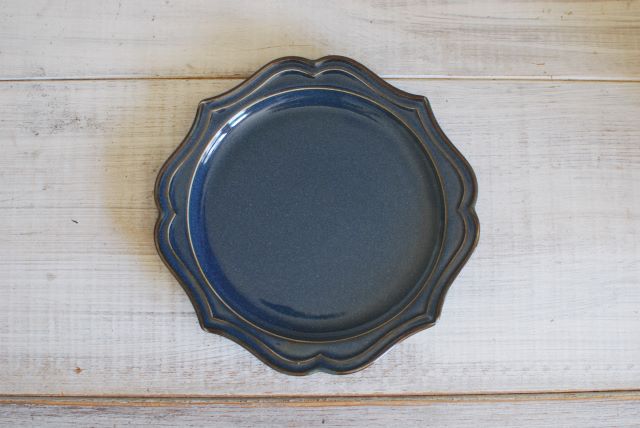 人気商品　classique クラシークシリーズ　ラウンド17cmプレート　丸皿　フォレストブルー　中皿　美濃焼　人気洋食器　ワンプレート インスタグラム　