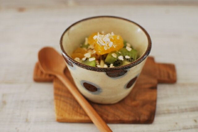 和食器　古染付　土物　ソバチョコ　水玉　美濃焼　フリーカップ　デザートカップ【SALE/fucca限定価格 】のサムネイル