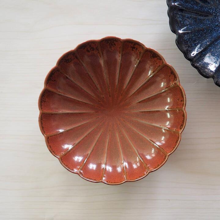 花型 プレート 菊型 皿 有田焼 鉄赤釉菊向付 中鉢 取り鉢 深皿 サラダボウル 煮物鉢 16.5cm 和食器 器 おしゃれ かっこいい