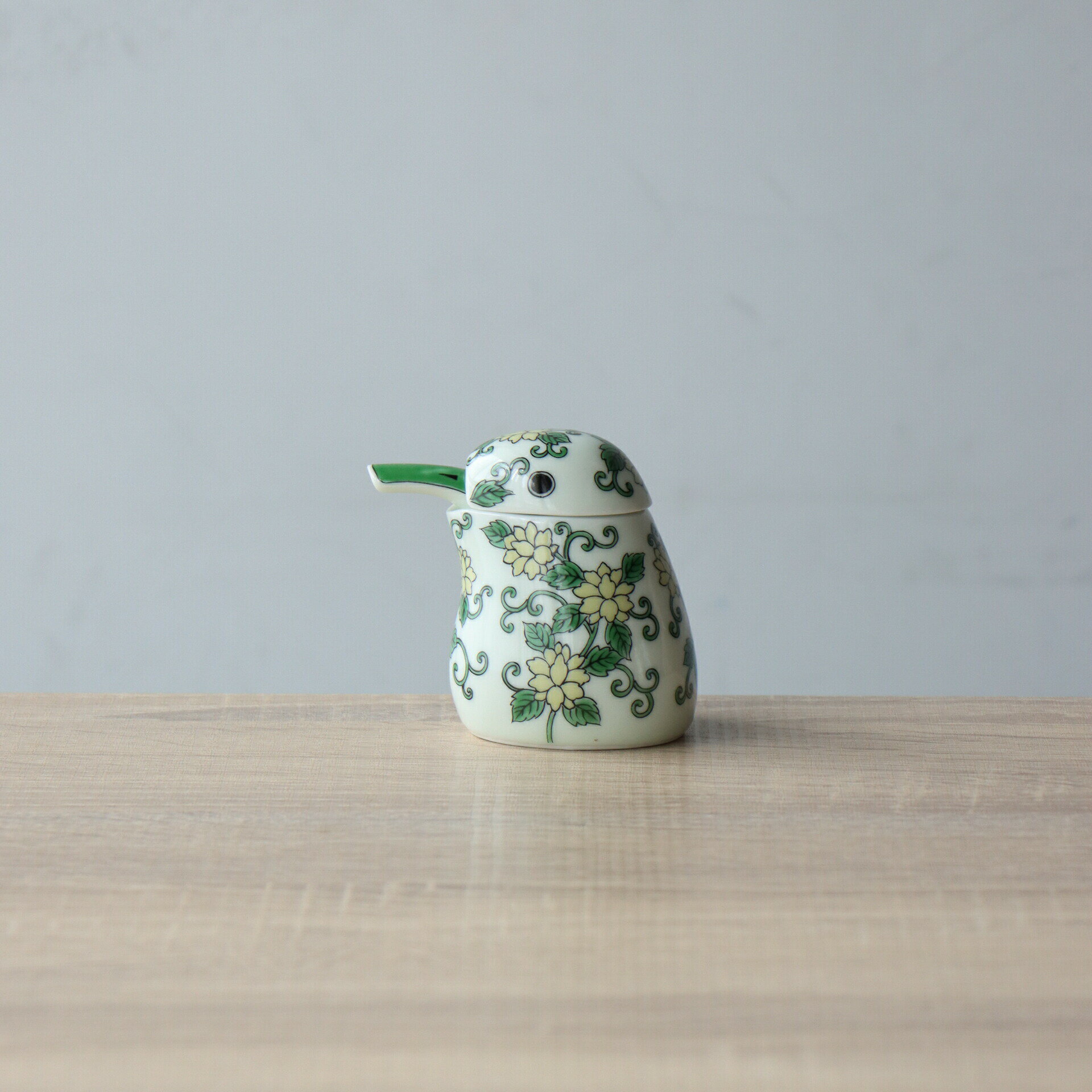 有田焼 カワセミ 緑 醤油さし(小) 液だれしない 陶磁器 かわいい ギフト 母の日 食卓雑貨