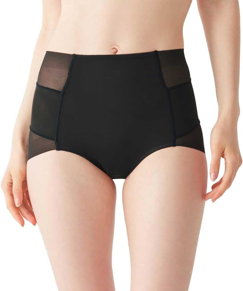 【3枚までなら送料290円（郵便）OK】選べる2色・3サイズ！ KIREILABO ショートガードル 【お取り寄せ】