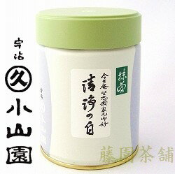 裏千家の第16代（当代）坐忘斎家元からお茶銘をいただいている抹茶です。薄茶がおすすめの美味しい抹茶です。 丸久小山園の無添加、無着色の抹茶です。 裏千家　今日庵　坐忘斎家元御好・鵬雲斎大宗匠御好 裏千家御好抹茶の御進物 特約店のみの御進物 裏千家家元御好みのお抹茶を丸久小山園の特製化粧箱入りでご進物用にご用意いたします。 熨斗・熨斗のお名前入れ・メッセージカードも承っております。 慶事・内祝い・お歳暮など幅広くお選び頂いております。 茶銘 価格 松雲の昔・瑞泉の白　各40g缶 6,372円 松花の昔・清浄の白　各40g缶 6,156円裏千家のお抹茶　（丸久小山園） 裏千家　今日庵　坐忘斎家元ならびに鵬雲斎大宗匠より銘を頂いたお抹茶でございます。 茶事から御自宅でのお抹茶までお選び頂けるようご用意いたします。 裏千家家元御好の抹茶の御進物（特約店限定）もお取り扱いいたしております。