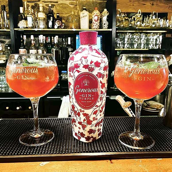 【決算セール特価】ジェネラス ジン パープル 700ml (Generous GIN PURPLE)暑中見舞い お中元 ギフト 御祝 熨斗 SSS