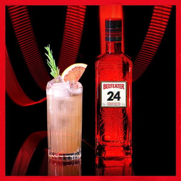 【決算セール特価】ビーフィーター ジン 24 700ml プレミアムジン BEEFEATER SSS敬老 ギフト 御祝 熨斗