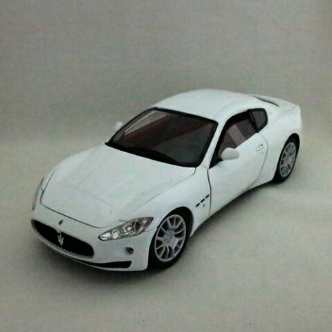 Maserati Gran Turismo wht 1/18 MOTOR MAX 7315円 【 マセラティ ダイキャストカー マセラッティ グランツーリスモ ミニカー ダイキャストカー 】【コンビニ受取対応商品】