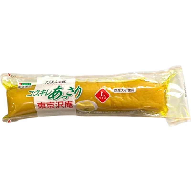 東海漬物では、沢庵のいのちとも言われるパリパリとした「美味しい食感」と「深い旨味」を守るため、大根の栽培から製造にいたるまで、生産工程の合理化や妥協を決してゆるすことなく、伝統をベースにした独自の製法にこだわり続けています。