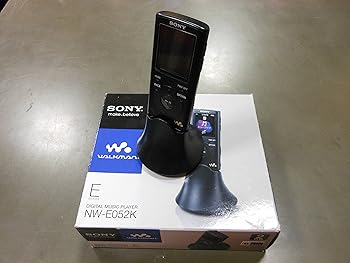【中古】SONY ウォークマン Eシリーズ [メモリータイプ] スピーカー付 2GB ブラック NW-E052K/B