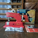 【中古】アンティーク かわいいトイミシン バルカン 赤 箱説明書クランプ揃ってます