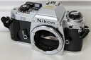【中古】Nikon FG SLRフィルムカメラ。クロームボディ。