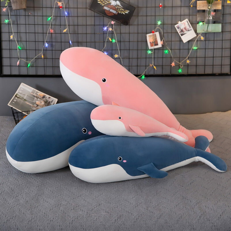 クジラ 500円OFFクーポン ぬいぐるみ クジラのぬいぐるみ 人形 抱きまくら クッション 可愛い プレゼント 素敵な ギフト ふわふわぬいぐるみ お祝い お誕生日 面白い インテリア ハロウイン 彼女への贈り物 ブルー ピンク ホワイト DJIJH