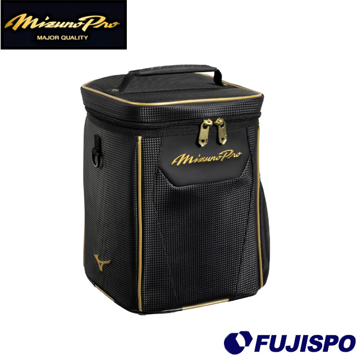 メーカー：Mizuno Pro (ミズノプロ)品名：グラブケース品番：1FJCD903■素材合成皮革（PVC）■カラー09：ブラック■生産国中国製■サイズ商品本体サイズL21×W21×H30cm製品質量約1000g容量約12L2026年秋冬グラブ1個をしっかり収納できるグラブケース。持ち運びに便利なコンパクトサイズ。■メンテナンスキットなどを収納できる小物ポケット。■タオルなどを収納できるアウトポケット。■消臭機能付き■フェンスやバッグに掛けられるバックル付き■キーワード: MIZUNOPRO ミズノプロ シューズケース シューズ入れ 野球 部活 靴入れ バッグ 鞄当店は実店舗と在庫を共用しております。在庫更新のタイムラグの為に販売できない可能性があります。万が一、店頭・メーカーともに在庫切れの際はご容赦下さいませ。