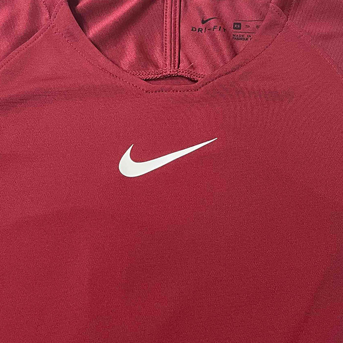 ナイキ ジュニア YTH DRI-FIT パーク ファーストレイヤー ロングスリーブ シャツ NIKE 【サッカー・フットサル】 ウェア キッズ 子供 Jr 長袖 インナーシャツ 丸首 ローネック スポーツ ゆるフィット オールシーズン (AV2611-677)【ゆうパケット発送】安売り サッカー 用品 セール
