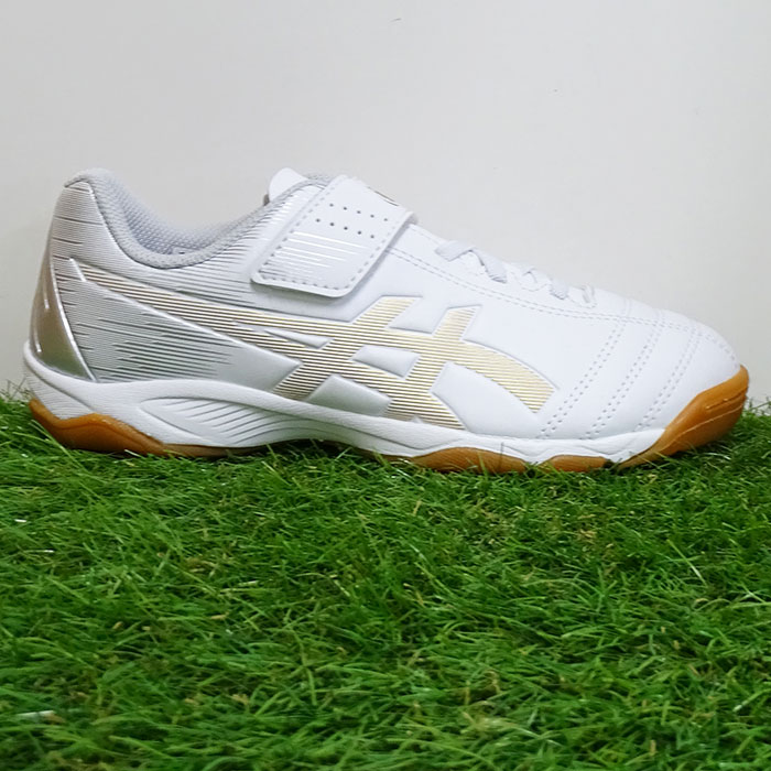 アシックス ジュニオーレ 6 IN asics 【サッカー・フットサル】 シューズ ジュニア フットサルシューズ 子供 キッズ Jr インドアコート 屋内 室内 ベロクロ JUNIOLE ホワイト×リッチゴールド (1104A044-122)セール サッカー 用品 セール