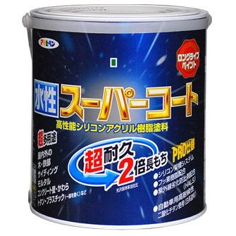 ●一般名:フッ素樹脂配合　水性シリコンアクリルペイント（JIS　K5663　1種）●規格:1.6L●標準塗り面積:一般色（1回塗）11〜15m2、メタリック色（2回塗）6〜7m2●色:赤フッ素、シリコン架橋システム及び紫外線劣化防止剤配合により耐久性が格段に優れた高性能塗料です。（当社従来塗料比）【注意事項】1.表示以外の用途には使用しないで下さい。2.目に入ったり皮膚に付着しないしないよう、また誤飲しないように注意して取扱って下さい。3.塗料がついても支障の無い服装で作業して下さい。4.雨の降りそうな日、温度の高い日、風の強い日は避け天気の良い日塗装して下さい。5.5℃以下では塗装しないで下さい。6.塗ったときの凹凸模様は、塗布量とローラーの押さえ具合で多少異なります。7.塗料が沈殿していますので角材などでよくかき混ぜてから使用して下さい。8.運送中にやむなく缶がへこむ場合がありますが、製品に