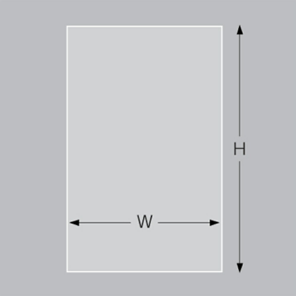OPPフィルムの透明袋です。透明性にすぐれたOPPフィルムを使用しています。商品の汚れや破損を防ぎます。印刷物の包装、陳列用パッケージ、商品在庫の保管、アクセサリーのラッピングなど幅広くご使用いただけます。1冊100枚入です。【詳細】入り数：100枚袋入サイズ：幅210mm×高さ320mm材質：OPPフィルム（0.03mm厚） 備考：空気穴1ヶ付き