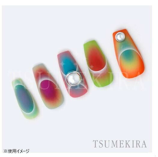 フジックスのTSUMEKIRA(ツメキラ) ネイルシール YOSHIKO NANBUプロデュース グラデーションフレンチ ホワイト NN-NAN-003｜アングル2