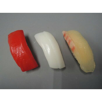 日本職人が作る 食品サンプル寿司マグネット　まぐろ　いか　たい　IP-152