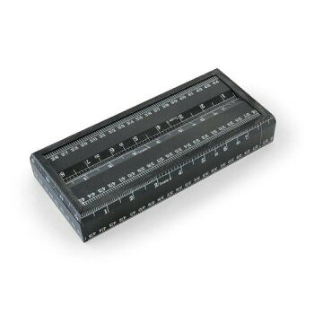 ふたの部分をスライドさせて開け閉めします。サイズ：約21×9×H3.5cm個装サイズ：4×21×9cm重量：個装重量：150g生産国：インド