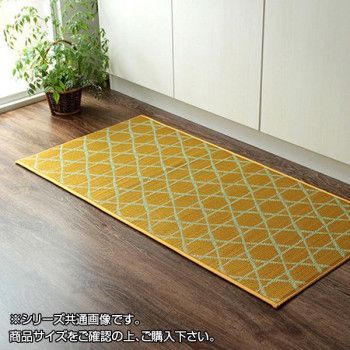 ＜＜ご注意下さい＞＞こちらの商品はメーカーよりお客様へ直接お届けの品になります。 当店での在庫はしておりません。在庫の有無はメーカー在庫のみになりますので、急な欠品や急に廃盤になる可能性がございます。こちらの商品の配送について○北海道・沖縄・離島につきましては、配送不可となりますので予めご了承お願いします。こちらの商品の包装(ラッピング)について○上記の理由(メーカーより直送)により包装はできませんので予めご了承お願いします。こちらの商品の不具合について○お届けしましたこちらの商品に不具合があった場合、商品到着日より1週間以内に当店にご連絡ください。メーカーが直接対応させて頂きます。○お客様がご自身で修理された場合、費用の負担は致しかねますので予めご了承下さい。化繊もののキッチンマットと比べ、汚れにくくシミになりにくいです。小さなゴミでも、ほうきで掃く、掃除機をかけるだけで取り除くことができます。い草自体が持つ油分により汚れを弾くので洗う必要がなく長くご使用いただけます。サイズ：60×180cm個装サイズ：61×31×8cm重量：個装重量：1200g素材・材質：表地:い草(普通織)裏地:ウレタンフォーム6mm仕様：洗濯不可生産国：日本
