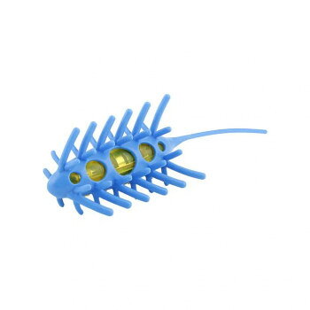 ブルブルと震えながら床を走り回る、ユニークな形をした電池式猫おもちゃです。転がされても、飛ばされても、必ず自走し始めることができるようデザインされています。食品レベルかつ柔らかいゴムを使用していますので、安心して遊ばせることができます。【注意事項】※本製品は猫用おもちゃです。本来の用途以外には使用しないでください。※誤飲やいたずらを防ぐため飼い主様の目の届く場所で使用し、壊れかけた場合は直ちに使用を中止し新しいものに交換してください。※飲み込んでも害のない素材を使用しています(金属部分を除く) が、万一誤飲した時は獣医師に相談してください。※付属品の電池は動作確認用のため、電池が切れた場合は別途ご購入が必要です。電池はドライバーでふたを開けると簡単に交換できます。※フラットかつ平滑な床面でご使用ください。カーペットの上では走りません。※幼児やペットの手の届かない場所に保管してください。サイズ：3.5×3.5×14cm個装サイズ：15.7×12×4.6cm重量：18g個装重量：30g素材・材質：【本体】ABS、TPR、金属付属品：ボタン電池LR44×2個(動作確認用)生産国：中国