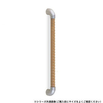 ＜＜ご注意下さい＞＞こちらの商品はメーカーよりお客様へ直接お届けの品になります。 当店での在庫はしておりません。在庫の有無はメーカー在庫のみになりますので、急な欠品や急に廃盤になる可能性がございます。こちらの商品の配送について○北海道・沖縄・離島につきましては、配送不可となりますので予めご了承お願いします。こちらの商品の包装(ラッピング)について○上記の理由(メーカーより直送)により包装はできませんので予めご了承お願いします。こちらの商品の不具合について○お届けしましたこちらの商品に不具合があった場合、商品到着日より1週間以内に当店にご連絡ください。メーカーが直接対応させて頂きます。○お客様がご自身で修理された場合、費用の負担は致しかねますので予めご了承下さい。取付けや取り替えもらくらく。トイレや廊下などに。サイズ：400mm個装サイズ：10×10×53cm重量：個装重量：162g素材・材質：タモ集成材・亜鉛合金仕様：カラー:シルバー/Lオーク厚生労働省介護保険制度住宅改修工事対応製品生産国：日本