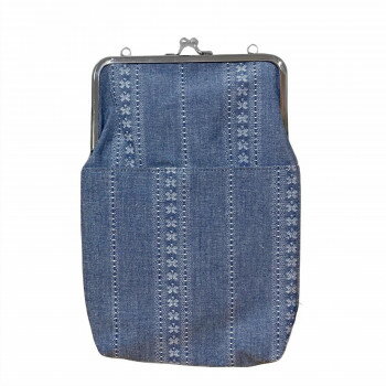 ＜＜ご注意下さい＞＞こちらの商品はメーカーよりお客様へ直接お届けの品になります。 当店での在庫はしておりません。在庫の有無はメーカー在庫のみになりますので、急な欠品や急に廃盤になる可能性がございます。こちらの商品の配送について○北海道・沖縄・離島につきましては、配送不可となりますので予めご了承お願いします。こちらの商品の包装(ラッピング)について○上記の理由(メーカーより直送)により包装はできませんので予めご了承お願いします。こちらの商品の不具合について○お届けしましたこちらの商品に不具合があった場合、商品到着日より1週間以内に当店にご連絡ください。メーカーが直接対応させて頂きます。○お客様がご自身で修理された場合、費用の負担は致しかねますので予めご了承下さい。ボーダーがおしゃれな、がま口タイプの2WAYショルダーバッグです。2種類のベルトが付いており、手提げにもショルダータイプにも。小物の収納に便利です。外側にポケットが付いて必要なものがさっと取り出せます。少し大きめで見た目以上の収納力。※商品の写真は、なるべく実物に近い状態になるよう努力しておりますが、光の具合やパソコンのモニターの種別、環境によっては、見え方が実際のものと多少異なって見える場合もございますので、ご了承ください。※柄物は商品により柄、模様の出方が、掲載商品画像と現物で異なる場合がございます。※水や汗等により色落ちすることがありますので、ご注意下さい。※バックや周囲のものとの摩擦や引っかかりに気をつけて下さい。※生産工場で品質管理、検品を行うなど品質向上に努めています。※若干のほつれや多少サイズの誤差が生じる場合があります。あらかじめご了承くださいますようお願いいたします。サイズ：約W17×H21×D4cm、手さげベルト:約280mm、ショルダーベルト:約1130〜1360mm(6段階調整可能)個装サイズ：23.8×16.2×3.8cm重量：個装重量：150g素材・材質：表生地:日本製生地口金:スチール手提げベルト・ショルダーベルト:合皮付属品：手さげベルトショルダーベルト生産国：中国