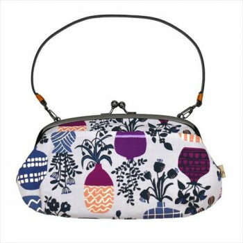 ＜＜ご注意下さい＞＞こちらの商品はメーカーよりお客様へ直接お届けの品になります。 当店での在庫はしておりません。在庫の有無はメーカー在庫のみになりますので、急な欠品や急に廃盤になる可能性がございます。こちらの商品の配送について○北海道・沖縄・離島につきましては、配送不可となりますので予めご了承お願いします。こちらの商品の包装(ラッピング)について○上記の理由(メーカーより直送)により包装はできませんので予めご了承お願いします。こちらの商品の不具合について○お届けしましたこちらの商品に不具合があった場合、商品到着日より1週間以内に当店にご連絡ください。メーカーが直接対応させて頂きます。○お客様がご自身で修理された場合、費用の負担は致しかねますので予めご了承下さい。おしゃれながま口タイプの2WAYショルダーバッグです。2種類のベルトが付いており、手提げにもショルダータイプにも。外側にポケットが付いて必要なものがさっと取り出せます。少し大きめで見た目以上の収納力。※商品の写真は、なるべく実物に近い状態になるよう努力しておりますが、光の具合やパソコンのモニターの種別、環境によっては、見え方が実際のものと多少異なって見える場合もございますので、ご了承ください。※柄物は商品により柄、模様の出方が、掲載商品画像と現物で異なる場合がございます。※水や汗等により色落ちすることがありますので、ご注意下さい。※バックや周囲のものとの摩擦や引っかかりに気をつけて下さい。※生産工場で品質管理、検品を行うなど品質向上に努めています。※若干のほつれや多少サイズの誤差が生じる場合があります。あらかじめご了承くださいますようお願いいたします。サイズ：約W26×H14×D4cm、手さげベルト:約460mm、ショルダーベルト:約1130〜1360mm(6段階調整可能)個装サイズ：25.4×14.8×4.5cm重量：個装重量：250g素材・材質：表生地:日本製生地口金:スチール手提げベルト・ショルダーベルト:合皮付属品：手さげベルトショルダーベルト生産国：中国