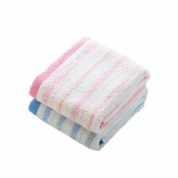 ＜＜ご注意下さい＞＞こちらの商品はメーカーよりお客様へ直接お届けの品になります。 当店での在庫はしておりません。在庫の有無はメーカー在庫のみになりますので、急な欠品や急に廃盤になる可能性がございます。こちらの商品の配送について○北海道・沖縄・離島につきましては、配送不可となりますので予めご了承お願いします。こちらの商品の包装(ラッピング)について○上記の理由(メーカーより直送)により包装はできませんので予めご了承お願いします。こちらの商品の不具合について○お届けしましたこちらの商品に不具合があった場合、商品到着日より1週間以内に当店にご連絡ください。メーカーが直接対応させて頂きます。○お客様がご自身で修理された場合、費用の負担は致しかねますので予めご了承下さい。シンプルで使いやすい薄手の泉州産ボーダータオルです。サイズ：約60×120cm個装サイズ：35.0×24.0×4.0cm重量：個装重量：370g素材・材質：綿100%仕様：洗濯機洗い可(洗濯ネット使用)手洗い可タンブル乾燥不可生産国：日本(泉州)