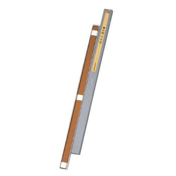 ＜＜ご注意下さい＞＞こちらの商品はメーカーよりお客様へ直接お届けの品になります。 当店での在庫はしておりません。在庫の有無はメーカー在庫のみになりますので、急な欠品や急に廃盤になる可能性がございます。こちらの商品の配送について○北海道・沖縄・離島につきましては、配送不可となりますので予めご了承お願いします。こちらの商品の包装(ラッピング)について○上記の理由(メーカーより直送)により包装はできませんので予めご了承お願いします。こちらの商品の不具合について○お届けしましたこちらの商品に不具合があった場合、商品到着日より1週間以内に当店にご連絡ください。メーカーが直接対応させて頂きます。○お客様がご自身で修理された場合、費用の負担は致しかねますので予めご了承下さい。良質な白檀を贅沢に使用した本格的な香りのお線香です。サイズ：個装サイズ：58×3×2cm重量：個装重量：185g素材・材質：白檀タブ粉香料仕様：20本入り燃焼時間(立てた場合):約4時間40分生産国：日本