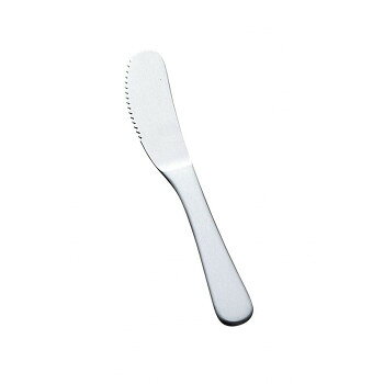 アルミの特徴である熱伝導率の高さを生かしたバターナイフ。握った手の体温が製品に伝わり、柔らかくしながらスムーズに塗ることができます。また、先端の刃を立てることで効率よく波状に削れます。サイズ：約22×156mm、個装サイズ：1.8×15.6×2.6cm重量：21.5g、個装重量：33g生産国：日本製